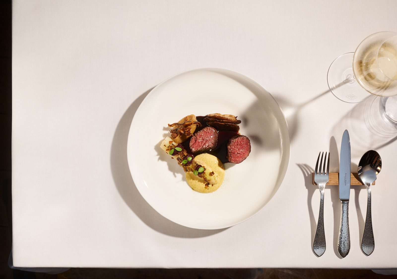 Bio Rostbeef - rosa gebraten, von oben